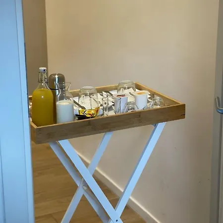 Aivisapartment Albergue Riga