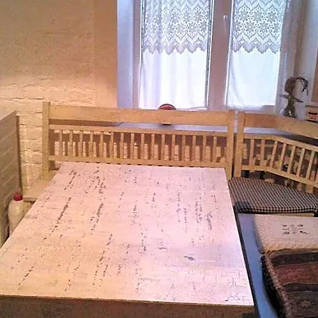 Aivisapartment אכסניה *