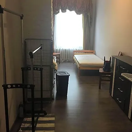 אכסניה Aivisapartment