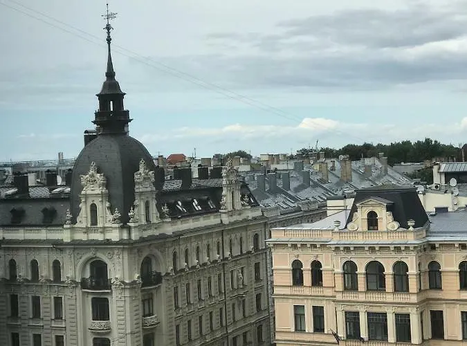 Aivisapartment Hostal *