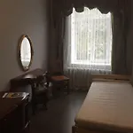 Aivisapartment Hostel *