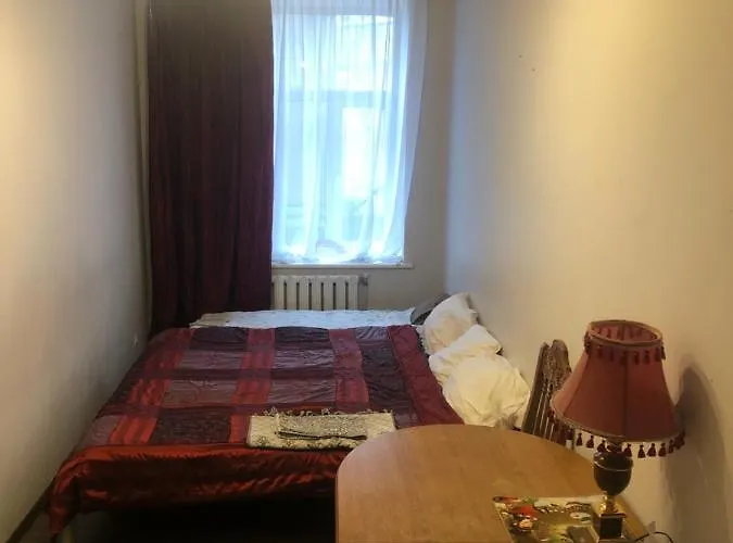 Aivisapartment Hostel